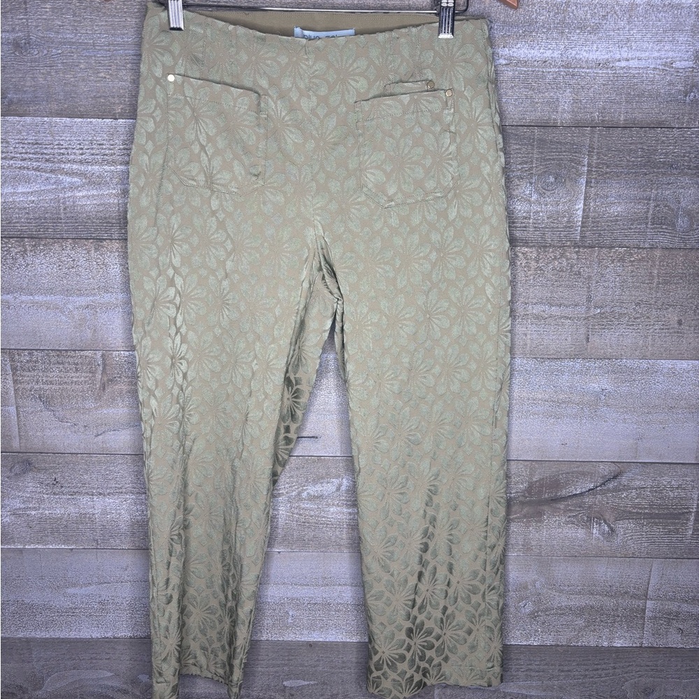 Blue Sol cropped floral retro metallic Patterned Pants in Green